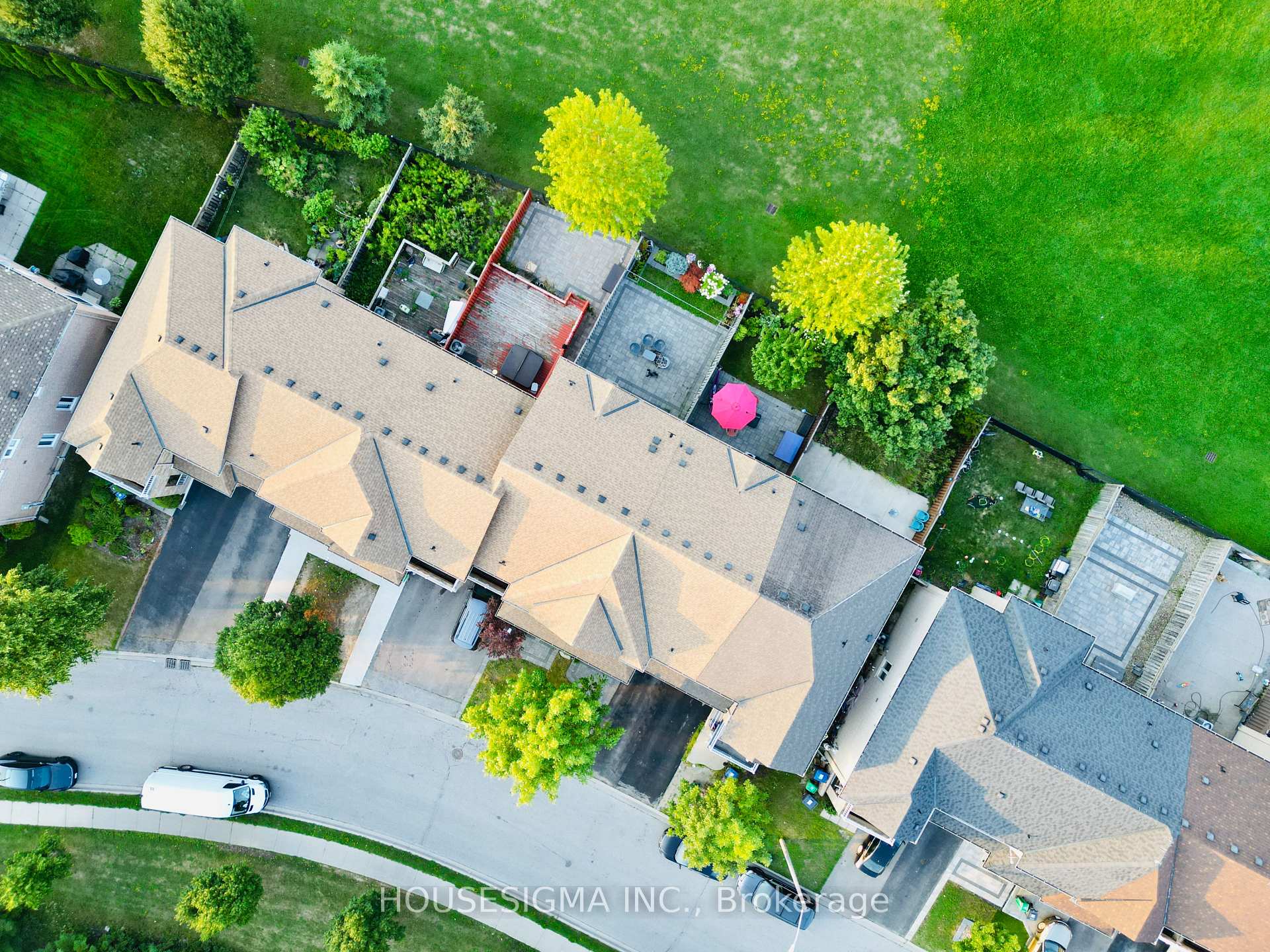 Front of 77 Beavervalley Drive