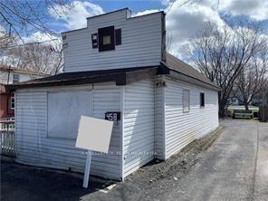 Photo 2 of 458 Third Street, Cornwall — HOMEH