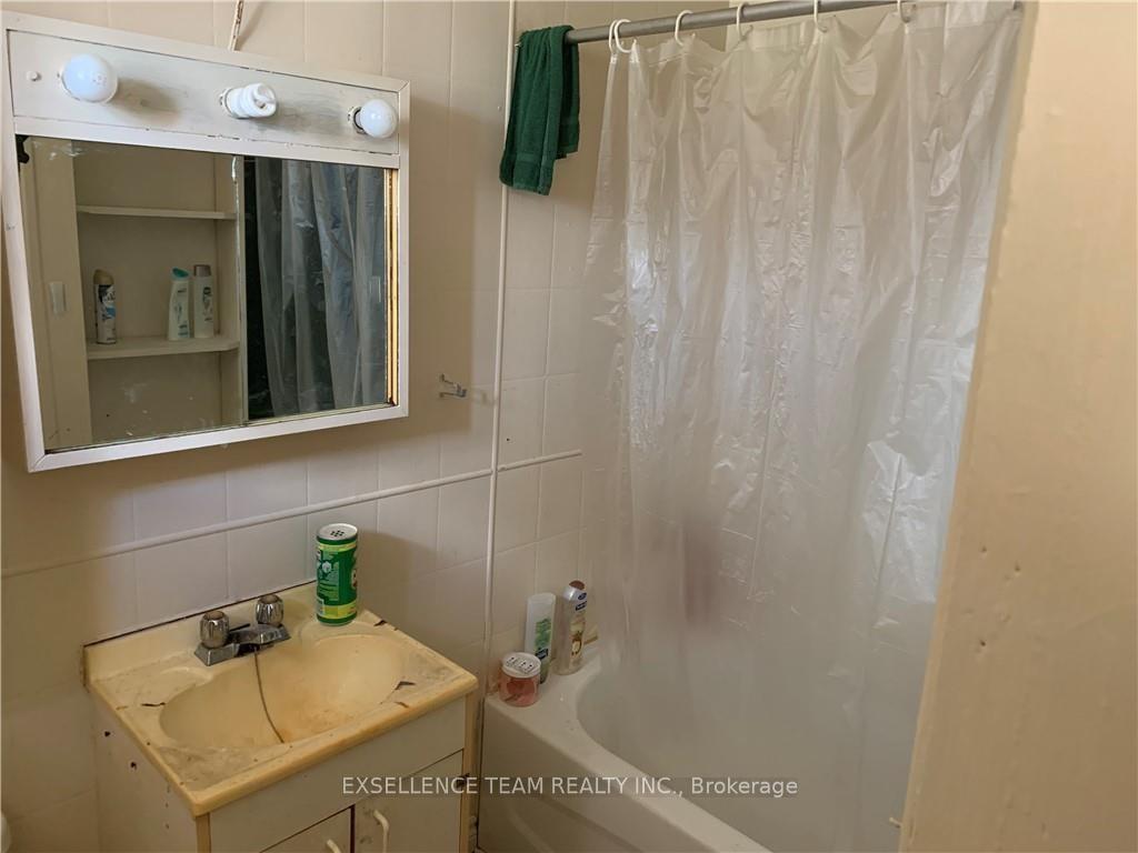 Photo 10 of 458 Third Street, Cornwall — HOMEH