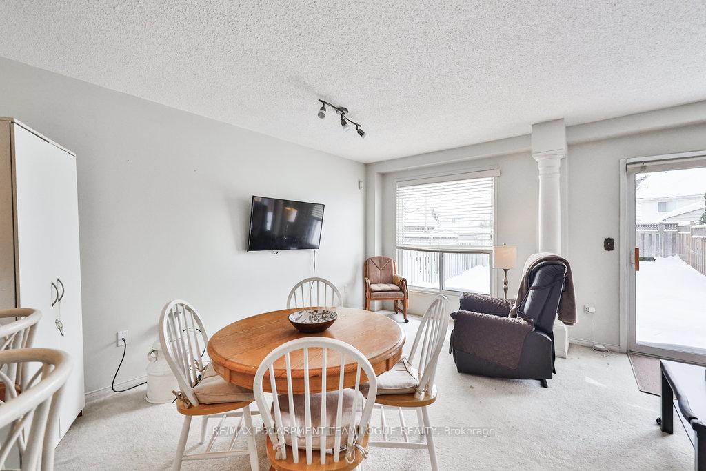 Photo 12 of 12 King William Court, Cambridge, Hespeler Village — HOMEH