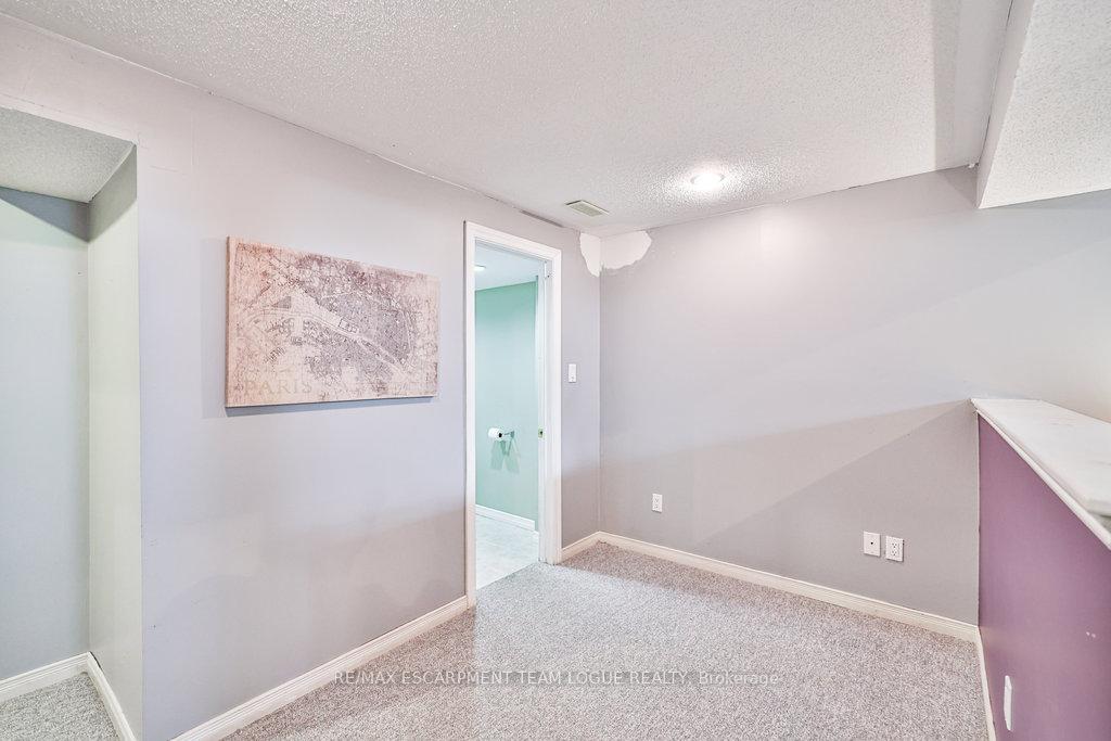 Photo 36 of 12 King William Court, Cambridge, Hespeler Village — HOMEH