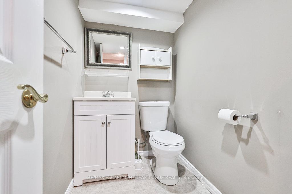 Photo 37 of 12 King William Court, Cambridge, Hespeler Village — HOMEH