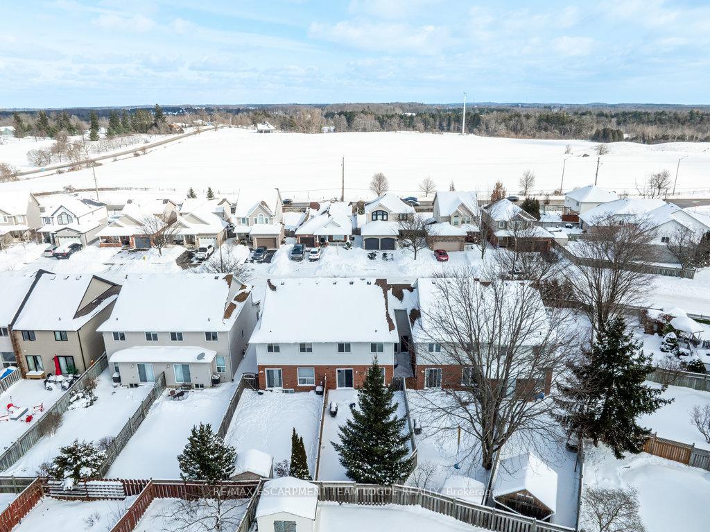 Photo 43 of 12 King William Court, Cambridge, Hespeler Village — HOMEH