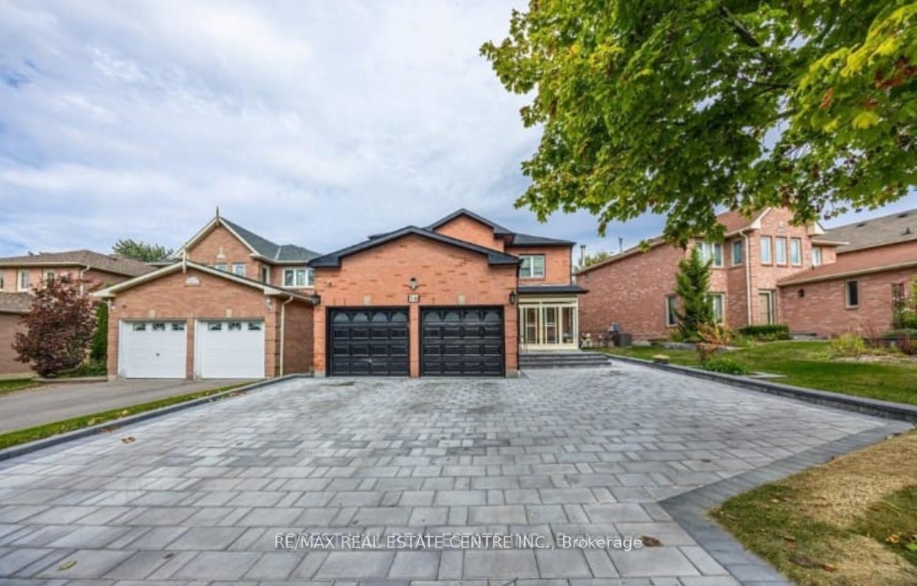 Photo 1 of 16 Willcocks Crescent, Ajax, Central — HOMEH