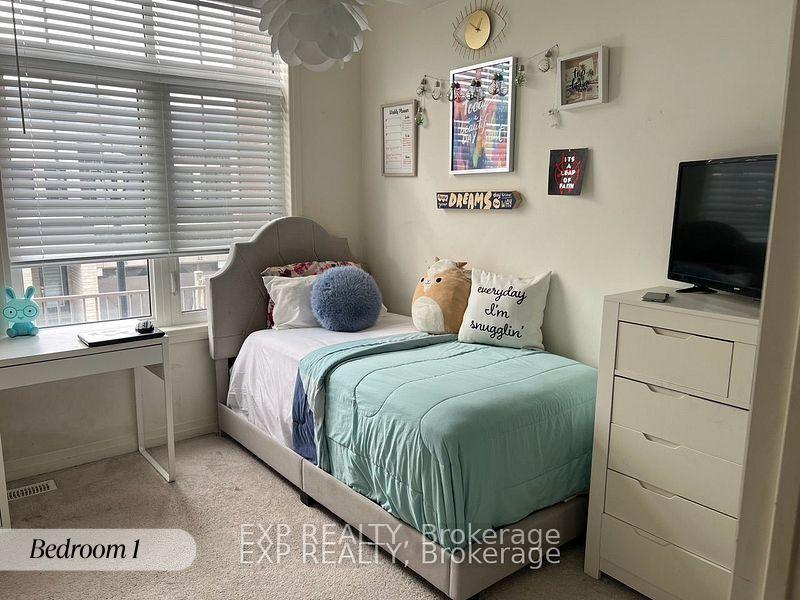 Photo 8 of 33 Queen Alexandra Lane, Clarington, Bowmanville — HOMEH