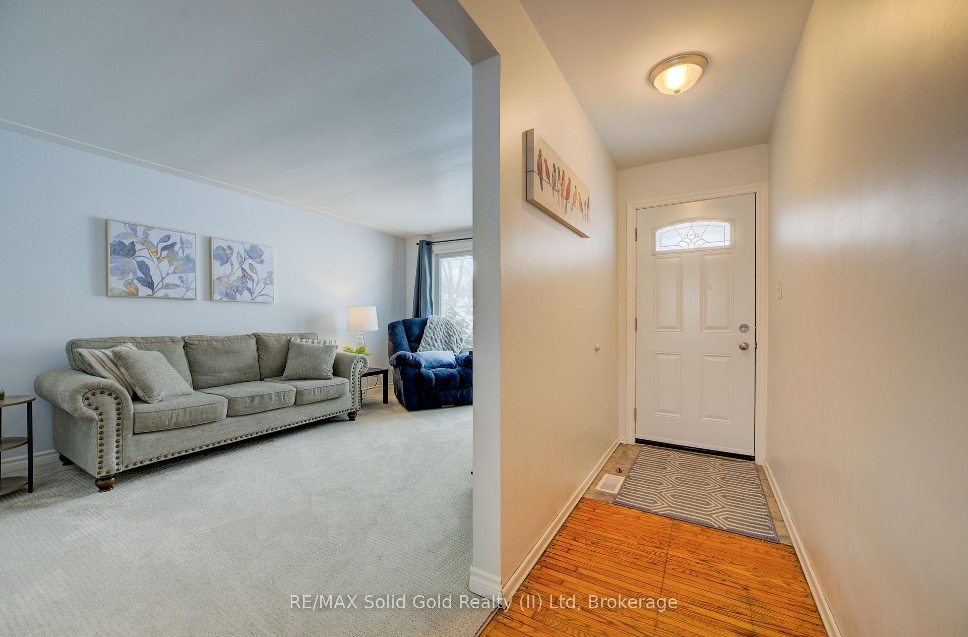 Photo 5 of 125 Rife Avenue, Cambridge — HOMEH