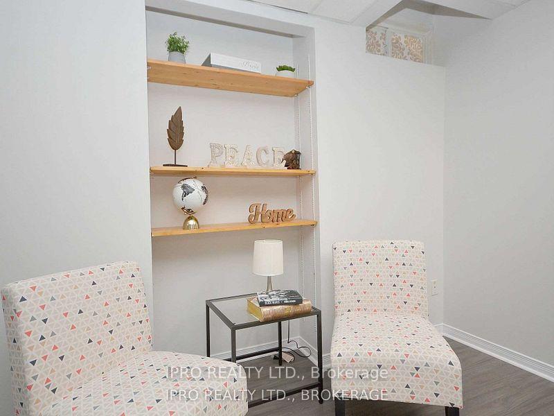 Photo 35 of 2024 Blue Jay Boulevard, Oakville, West Oak Trails — HOMEH
