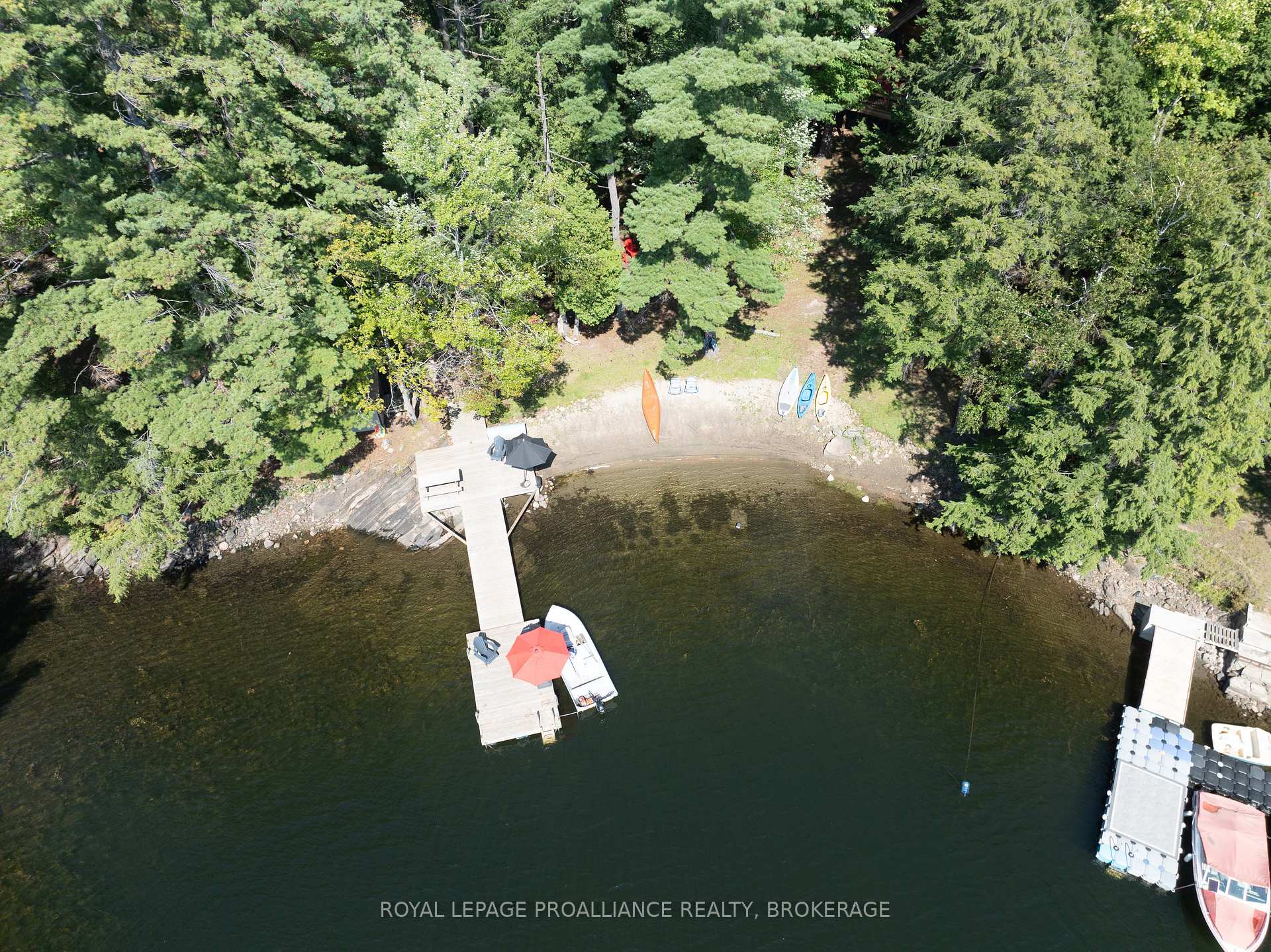 Photo 5 of 1 & 2 Birch Island, Frontenac, Frontenac South — HOMEH