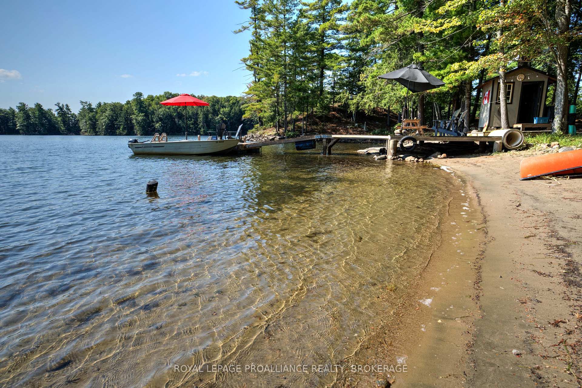 Photo 11 of 1 & 2 Birch Island, Frontenac, Frontenac South — HOMEH