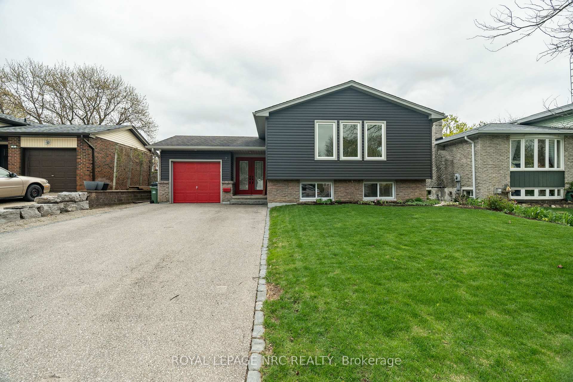 Photo 1 of 7 Fairmeadow Drive, Guelph, Willow West/Sugarbush/West Acres — HOMEH