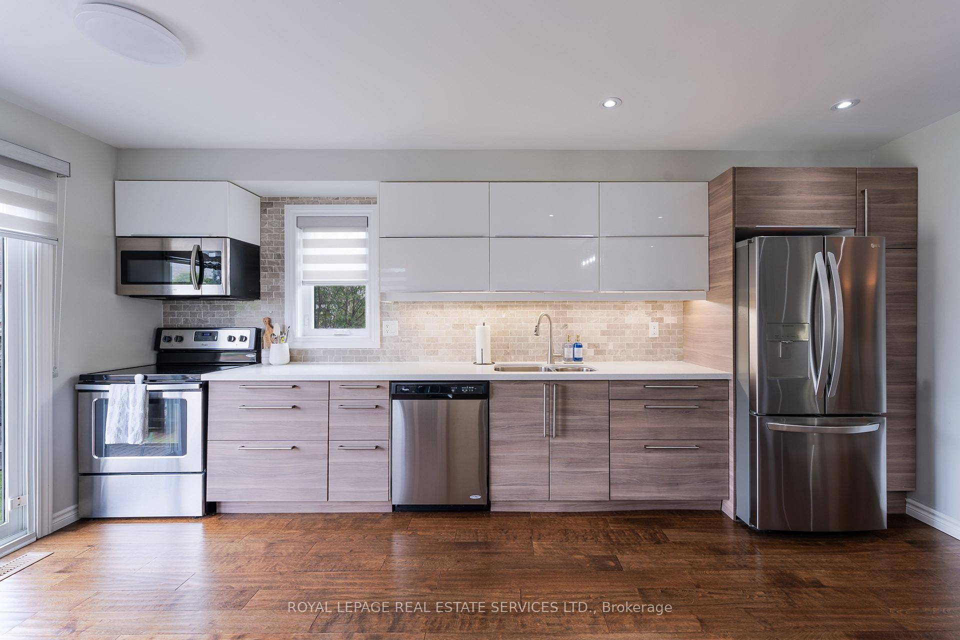 Photo 10 of 51 Waterbury Street, Caledon, Bolton East — HOMEH