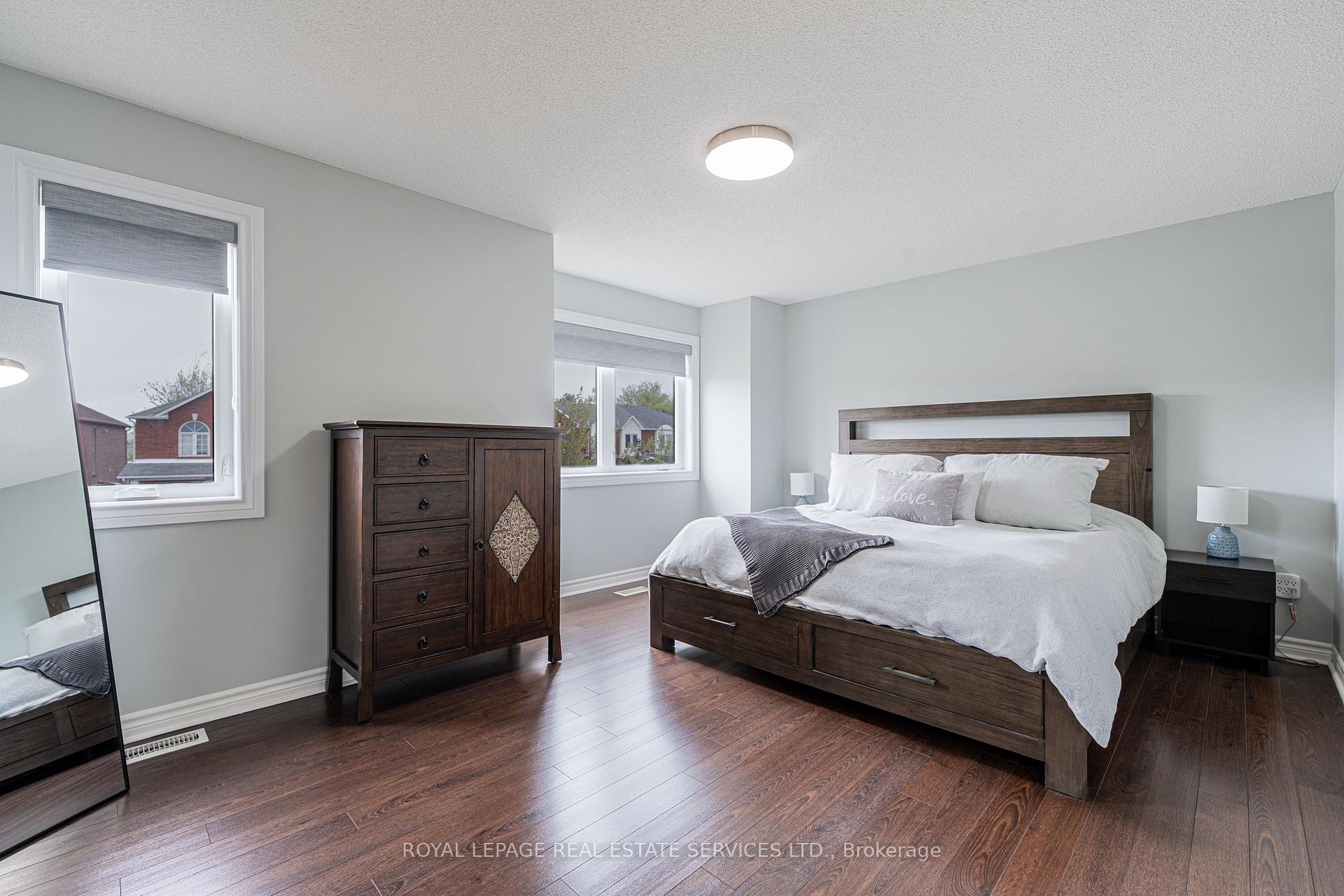 Photo 20 of 51 Waterbury Street, Caledon, Bolton East — HOMEH