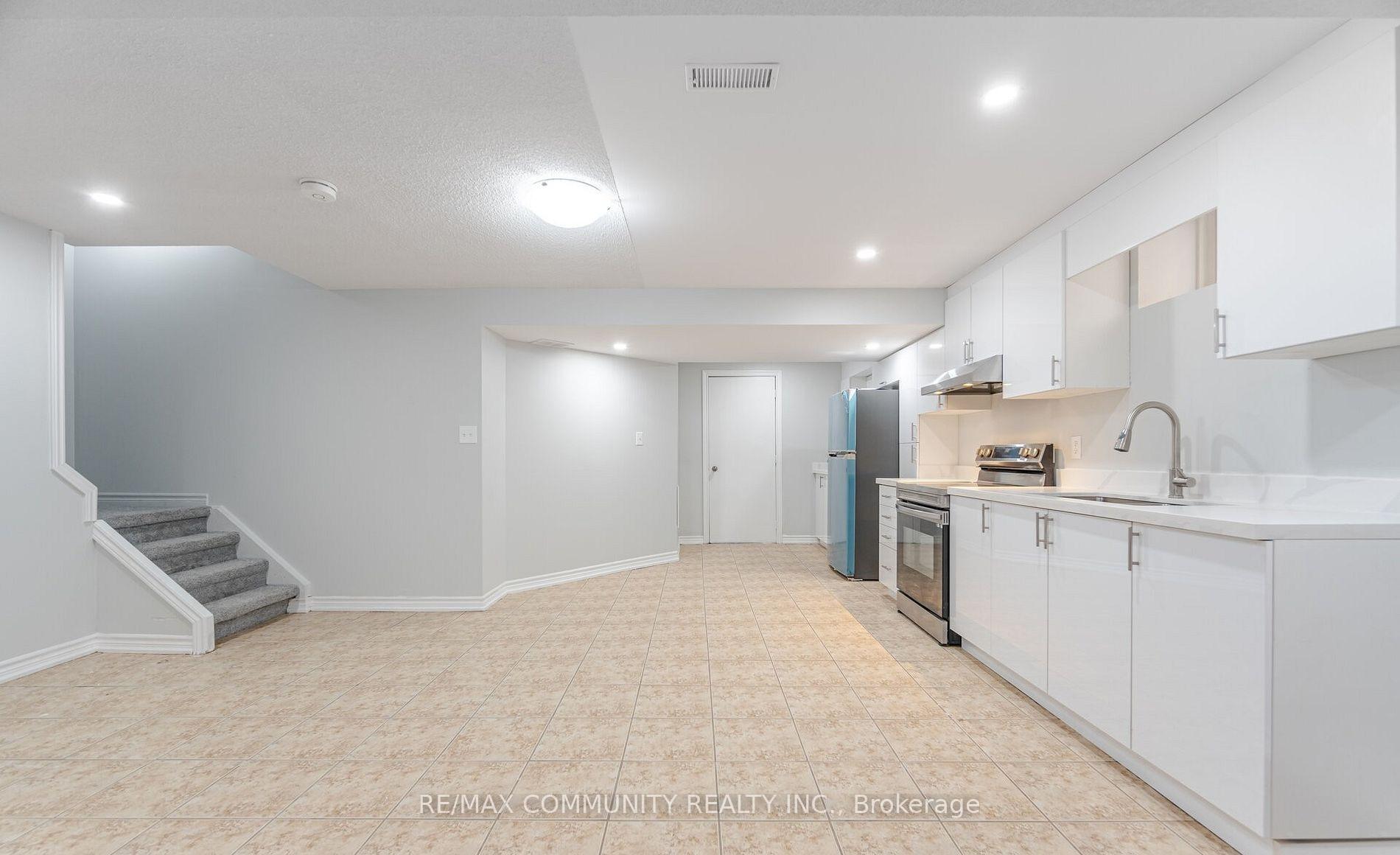 Photo 3 of Unit Lower, 53 Hoyle Drive W, Brampton, Bram East — HOMEH