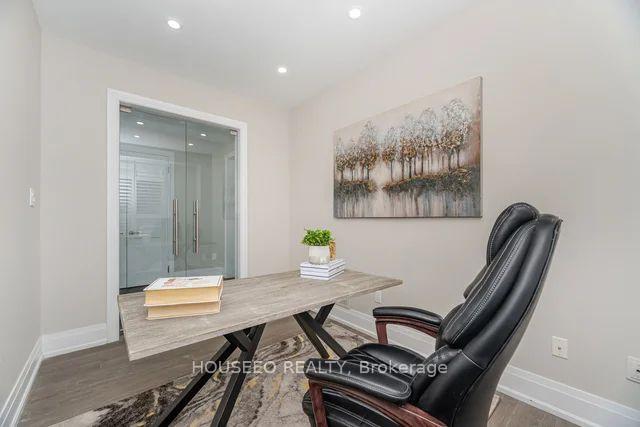Photo 15 of 2 Richgrove Drive, Brampton, Vales of Castlemore — HOMEH