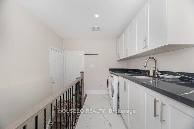 Photo 17 of 2 Richgrove Drive, Brampton, Vales of Castlemore — HOMEH