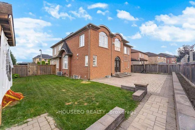 Photo 31 of 2 Richgrove Drive, Brampton, Vales of Castlemore — HOMEH