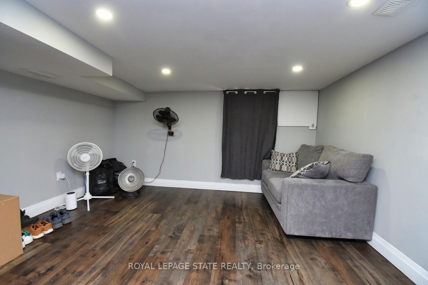 Photo 24 of 339 Melvin Avenue, Hamilton, McQuesten — HOMEH