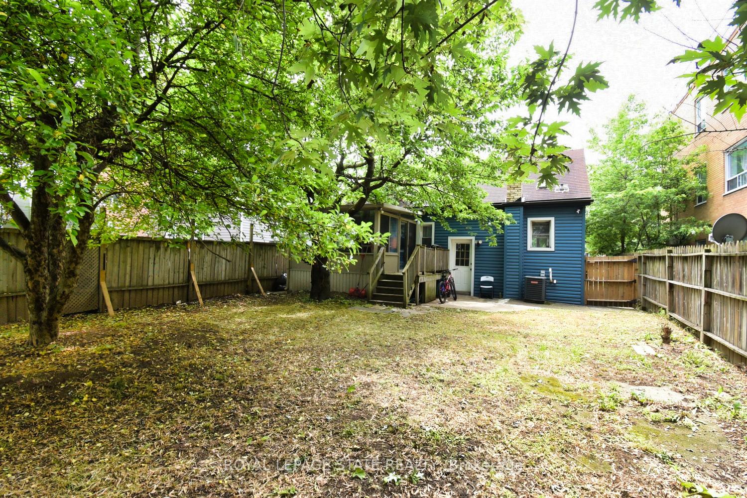 Photo 30 of 339 Melvin Avenue, Hamilton, McQuesten — HOMEH