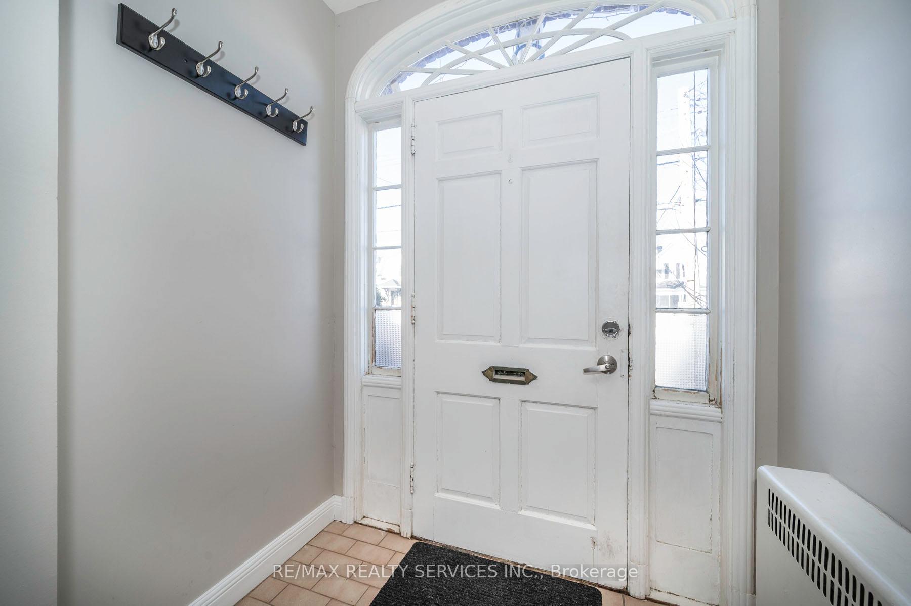 Photo 3 of 445 York Street, Cornwall — HOMEH