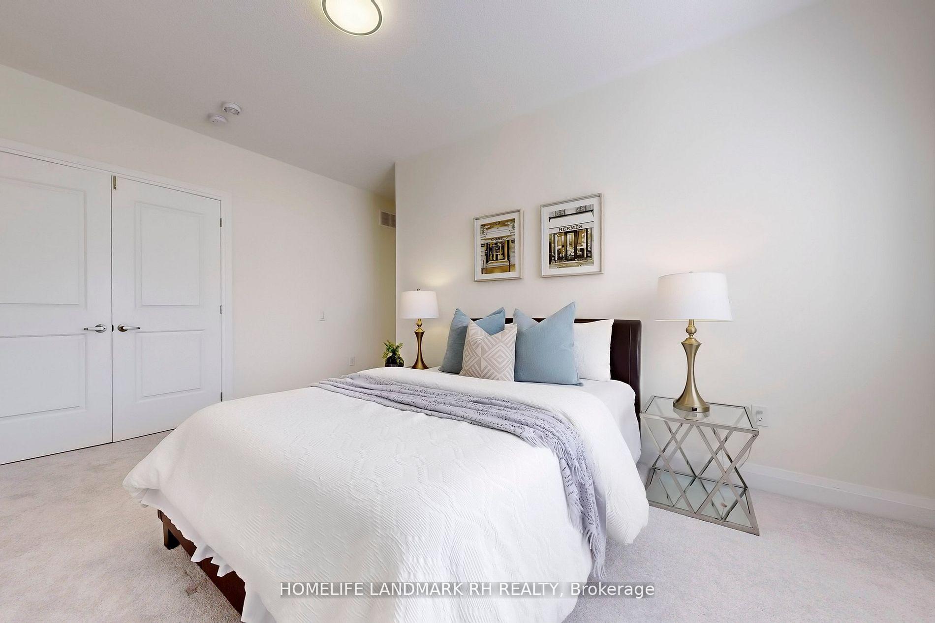 Photo 18 of 495 William Graham Drive, Aurora, Rural Aurora — HOMEH