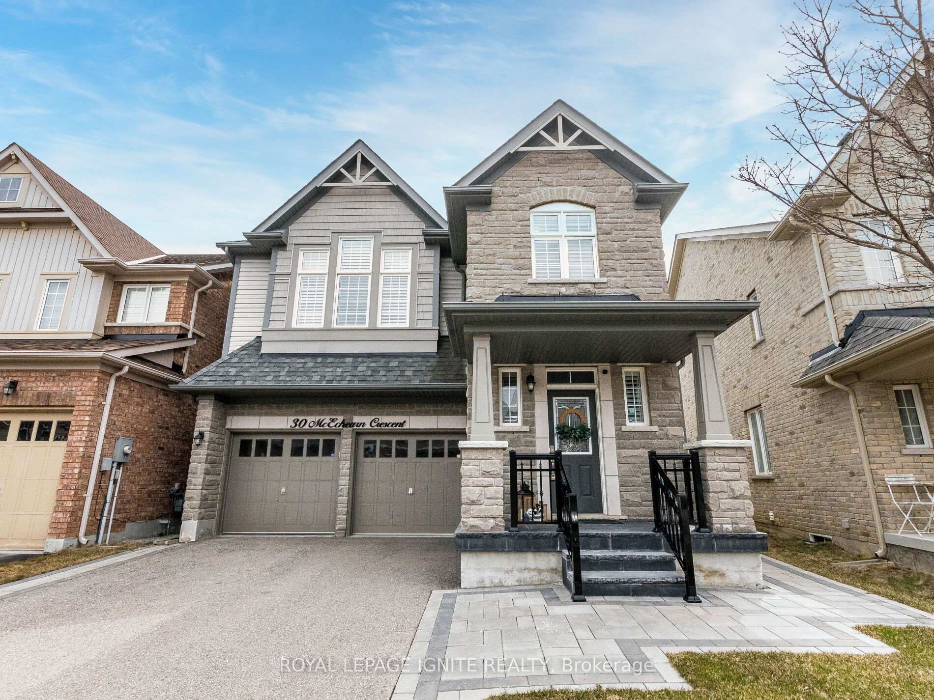 Photo 1 of 30 McEchearn Crescent, Caledon, Rural Caledon — HOMEH