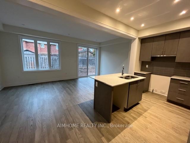 Photo 2 of Unit 12, 2184 Postmaster Drive, Oakville, Westmount — HOMEH