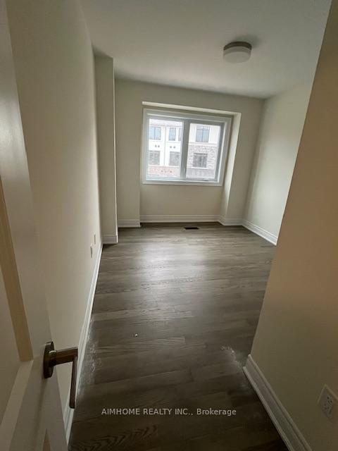 Photo 6 of Unit 12, 2184 Postmaster Drive, Oakville, Westmount — HOMEH