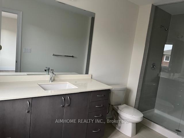 Photo 8 of Unit 12, 2184 Postmaster Drive, Oakville, Westmount — HOMEH