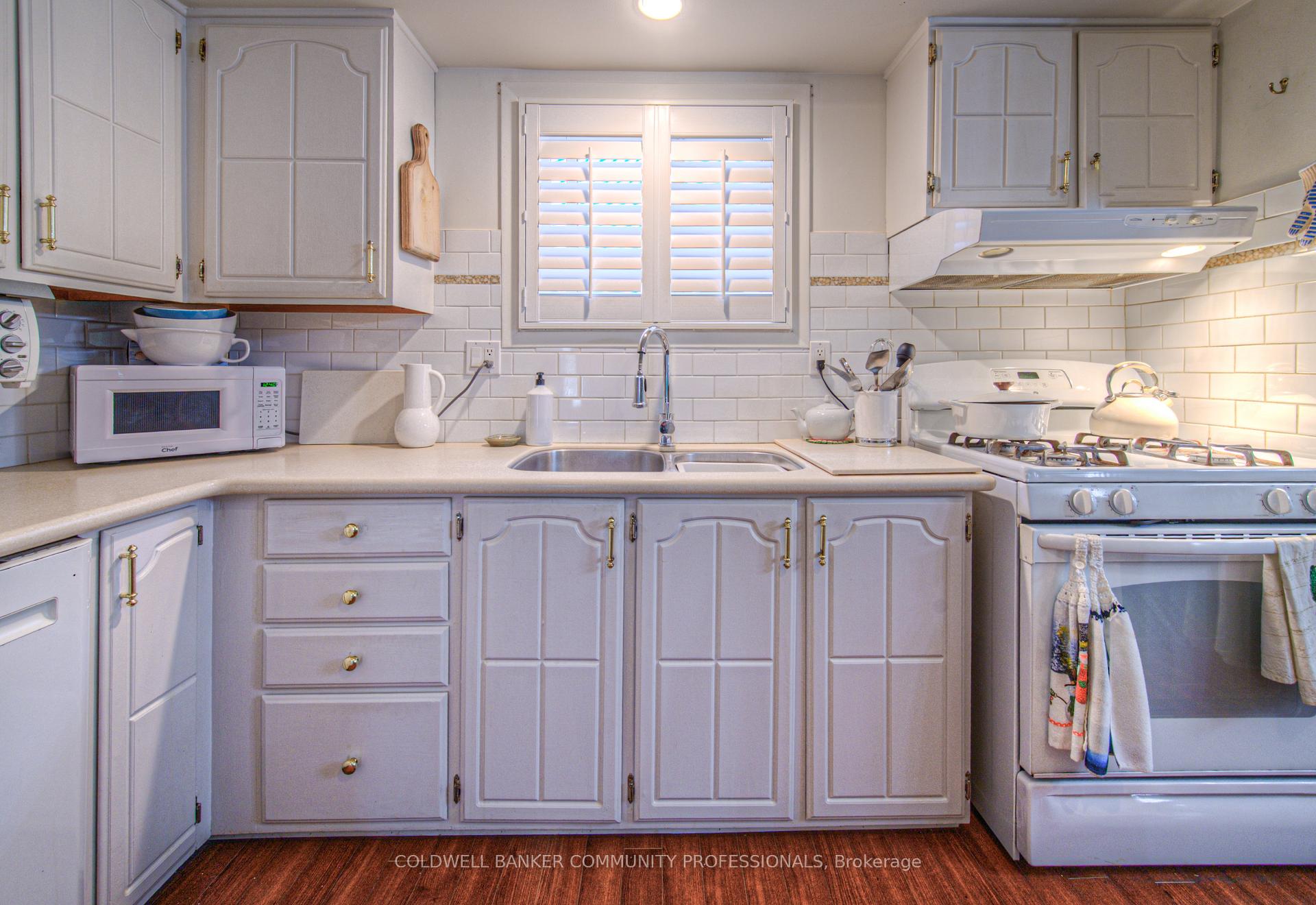 Photo 16 of 280 Wendover Drive, Hamilton, Fessenden — HOMEH