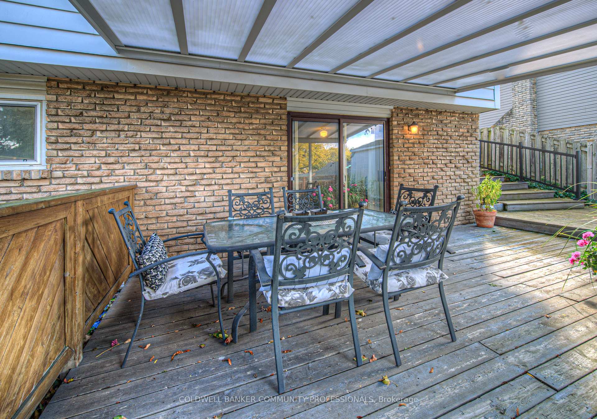 Photo 36 of 280 Wendover Drive, Hamilton, Fessenden — HOMEH