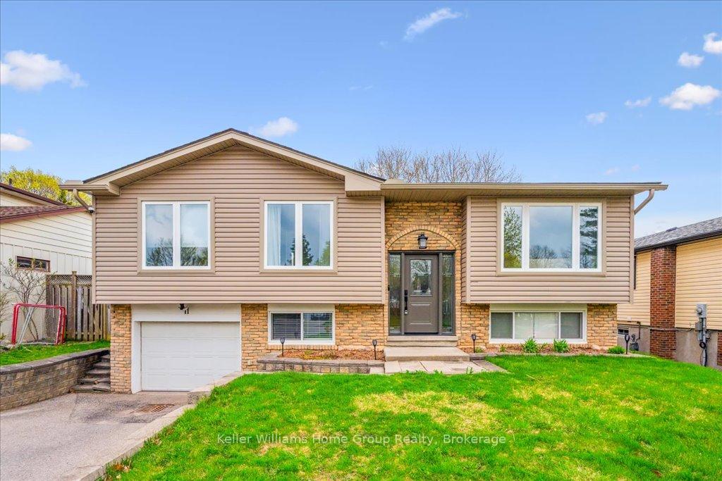 Front of 11 Fairmeadow Drive