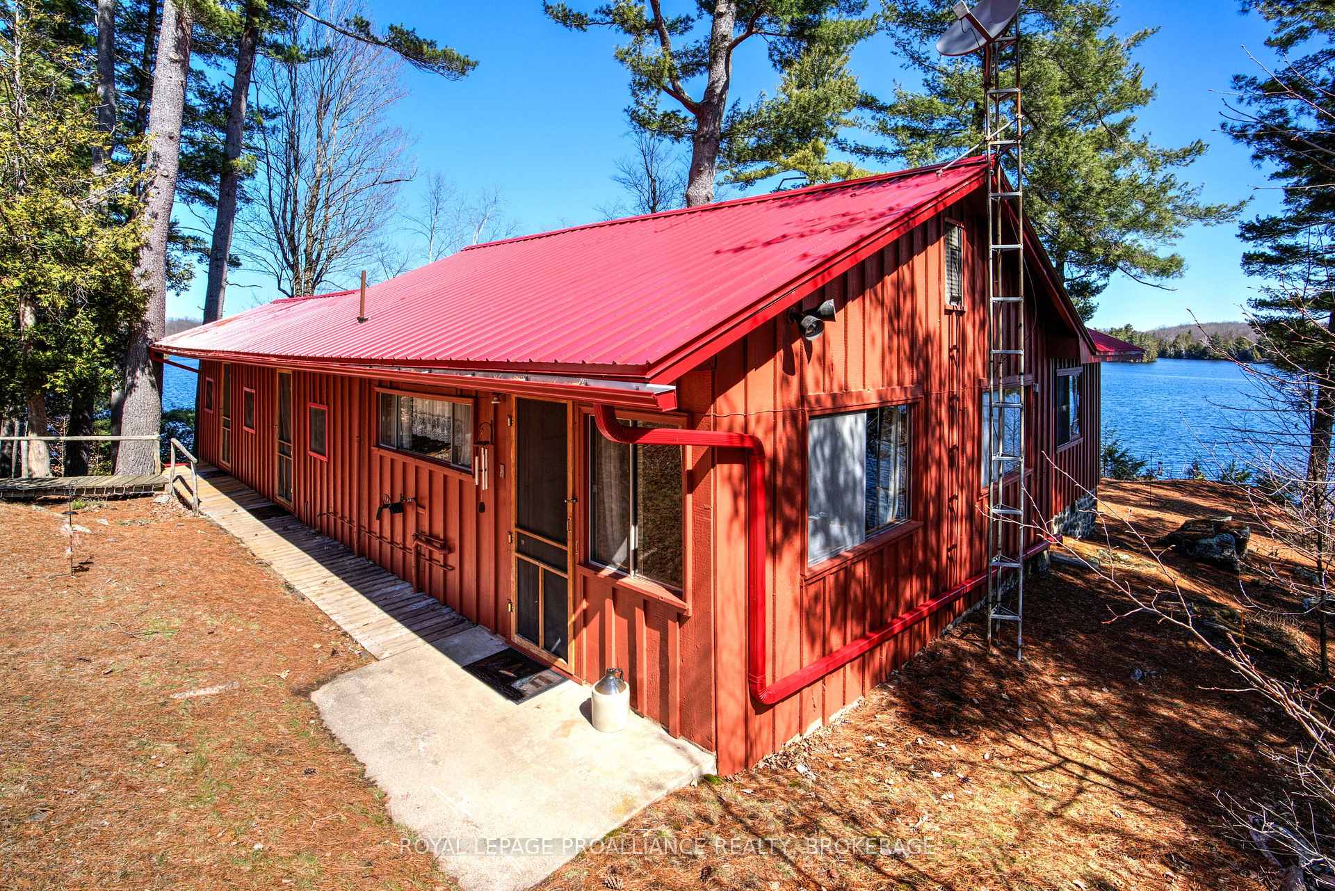 Photo 20 of 558 Burns Lane, Frontenac, Frontenac South — HOMEH