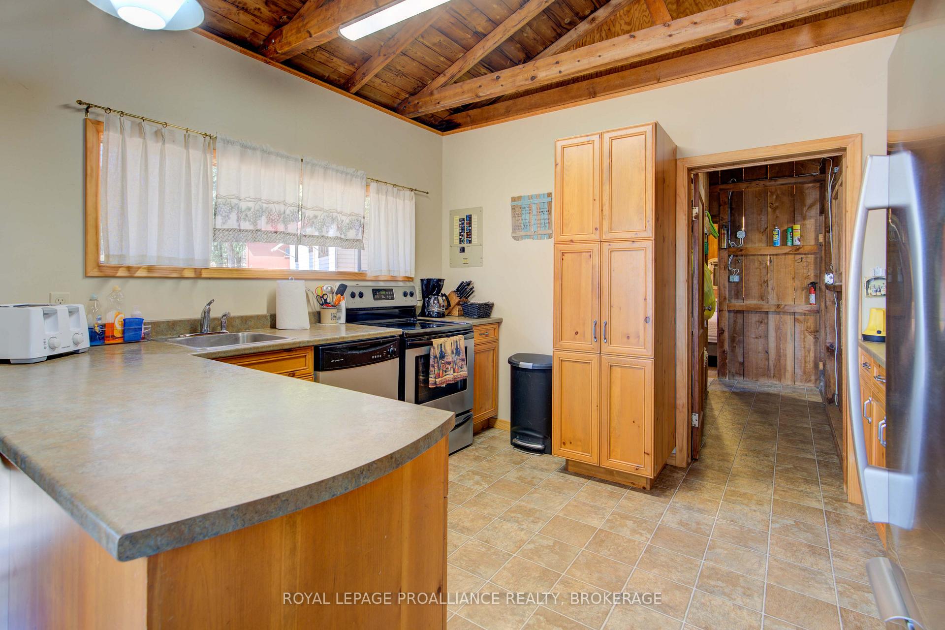 Photo 22 of 558 Burns Lane, Frontenac, Frontenac South — HOMEH