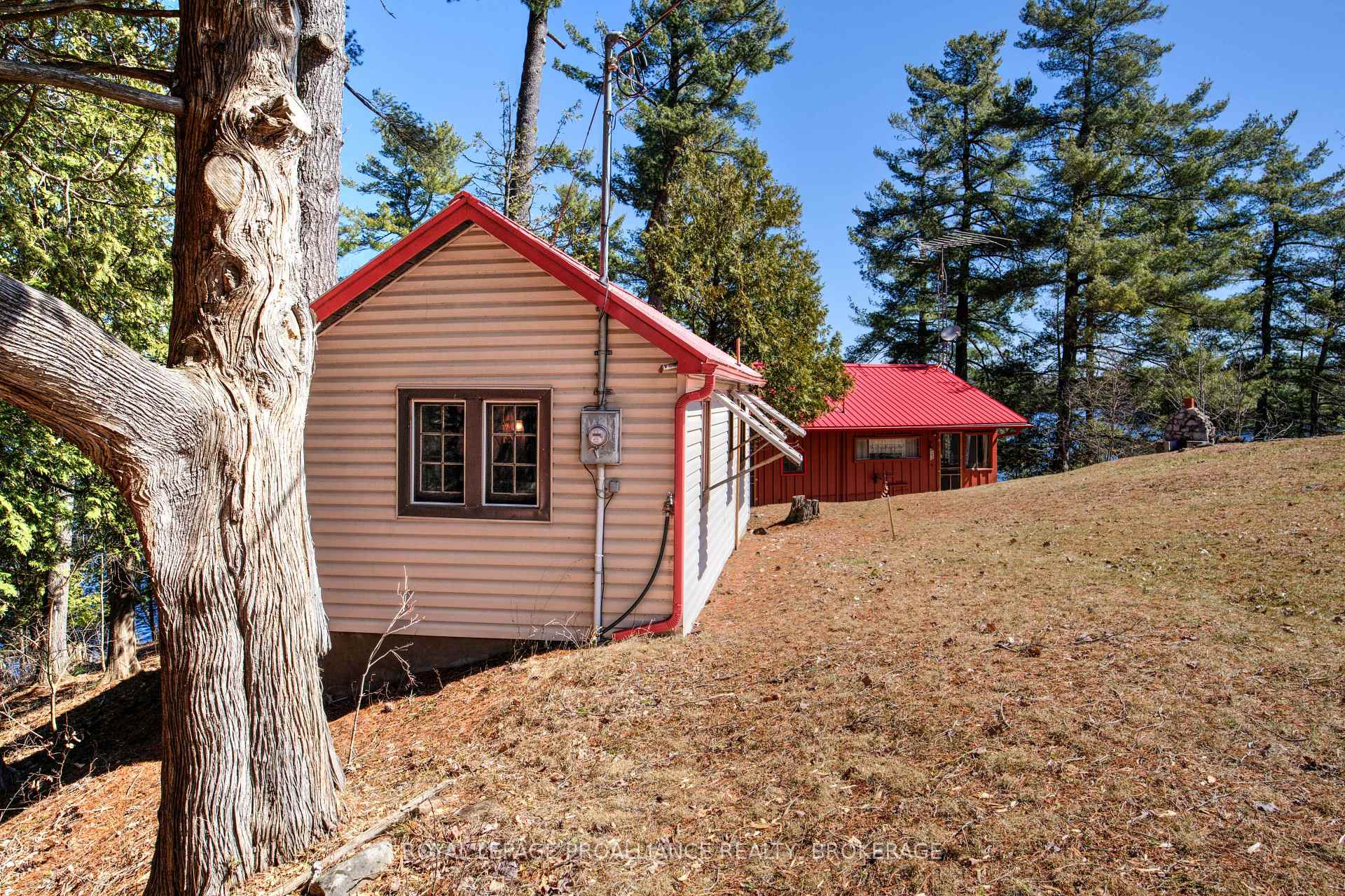 Photo 37 of 558 Burns Lane, Frontenac, Frontenac South — HOMEH