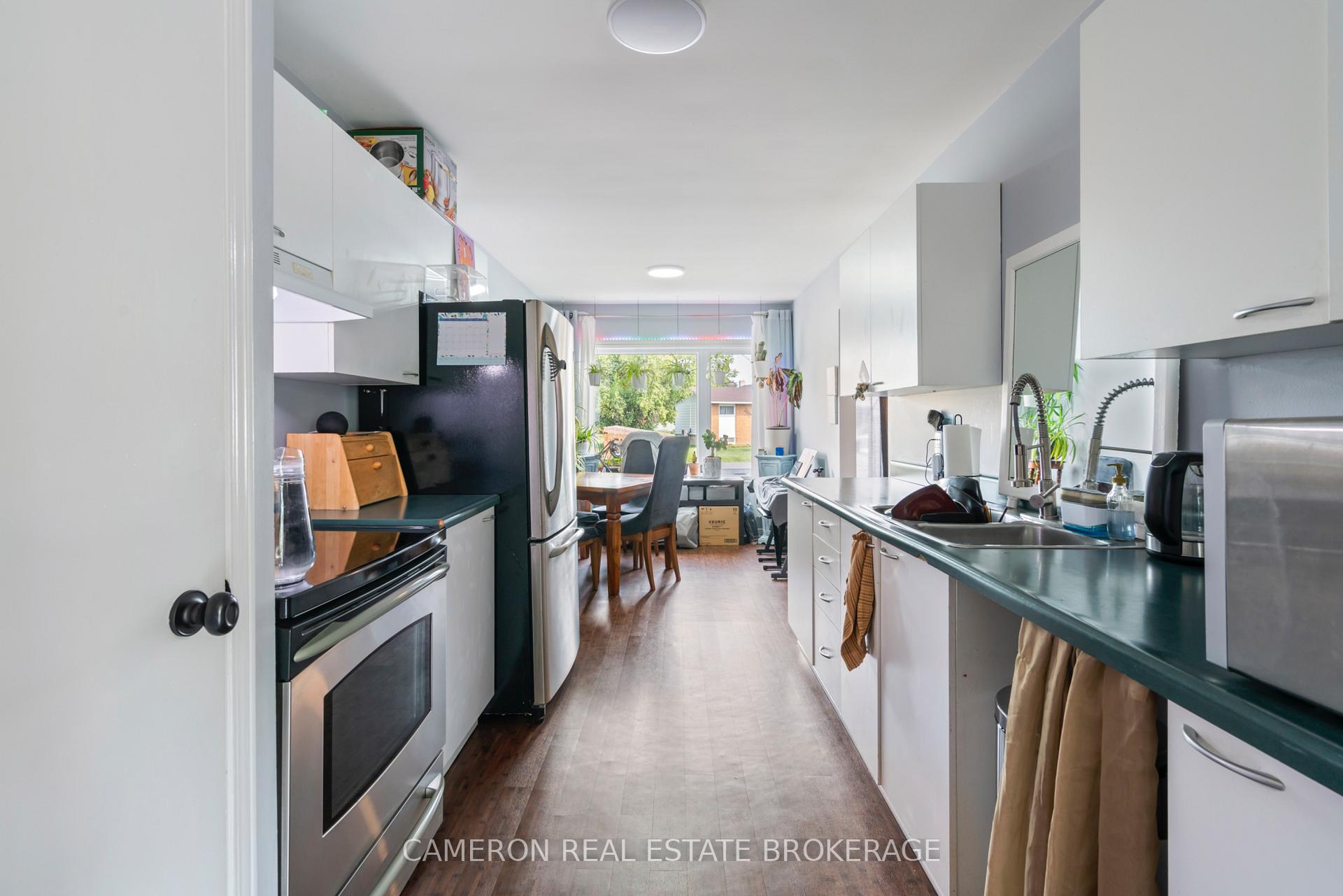 Photo 5 of 414 Patrick Street, Cornwall — HOMEH
