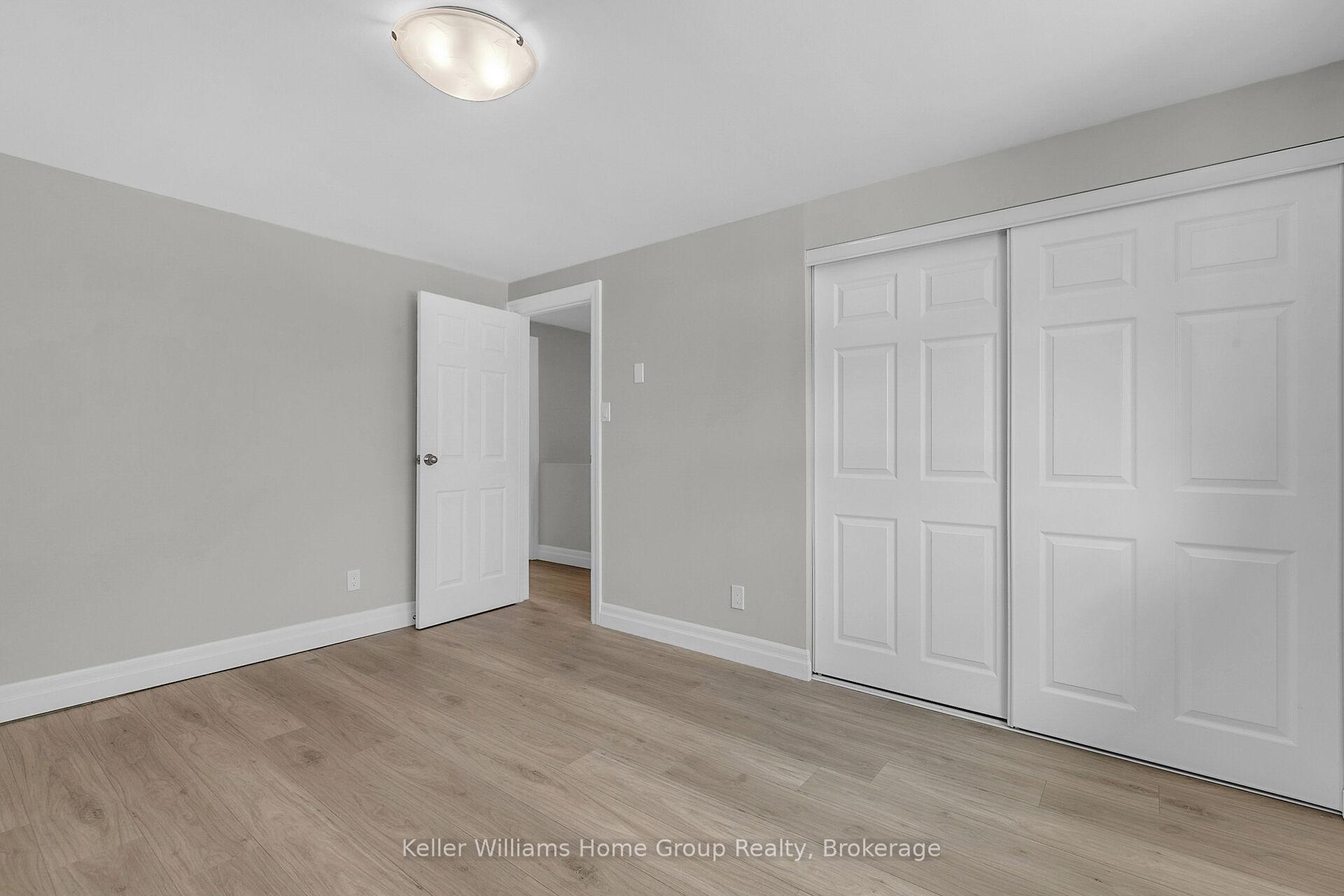 Photo 11 of 549 Parkview Crescent, Cambridge — HOMEH