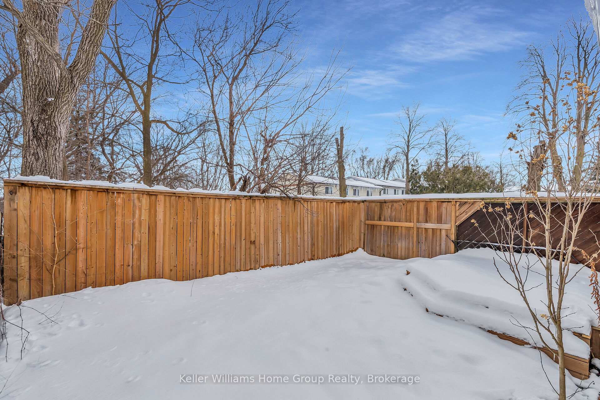 Photo 23 of 549 Parkview Crescent, Cambridge — HOMEH