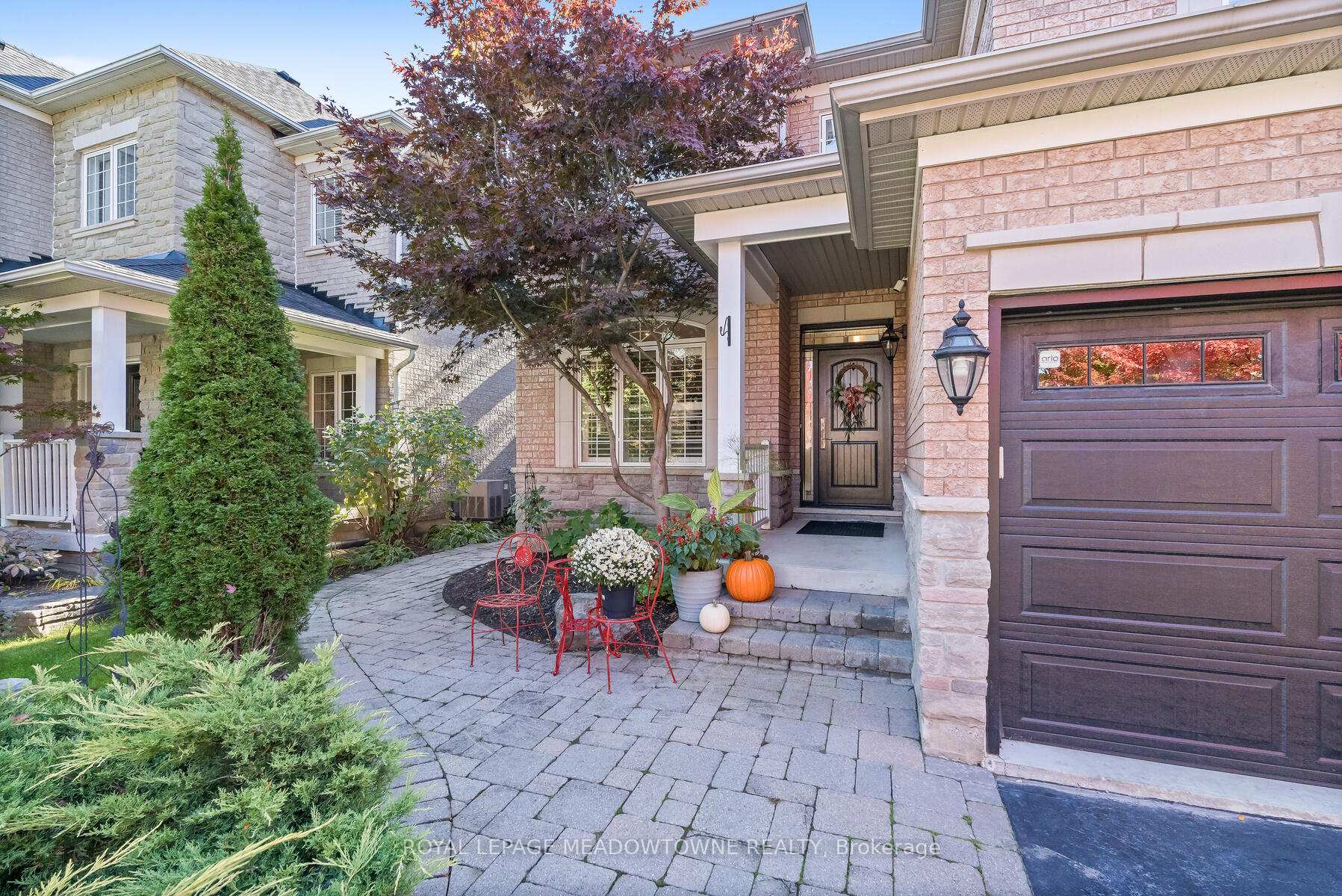 Photo 2 of 18 North Ridge Crescent, Halton Hills, Georgetown — HOMEH