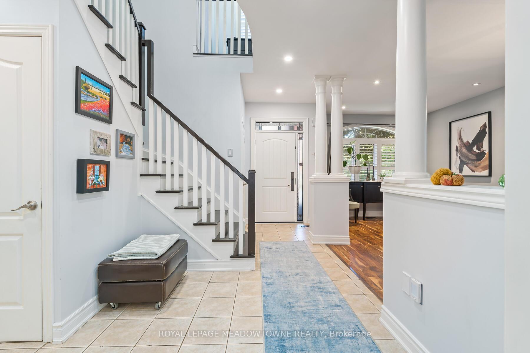 Photo 3 of 18 North Ridge Crescent, Halton Hills, Georgetown — HOMEH