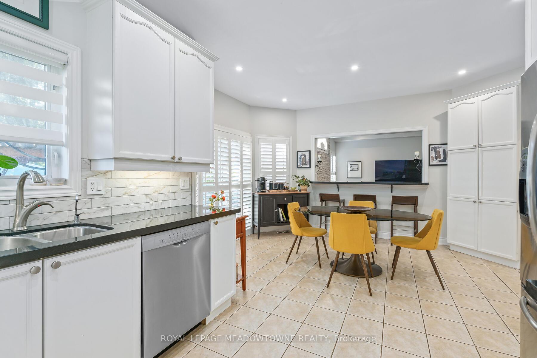 Photo 9 of 18 North Ridge Crescent, Halton Hills, Georgetown — HOMEH