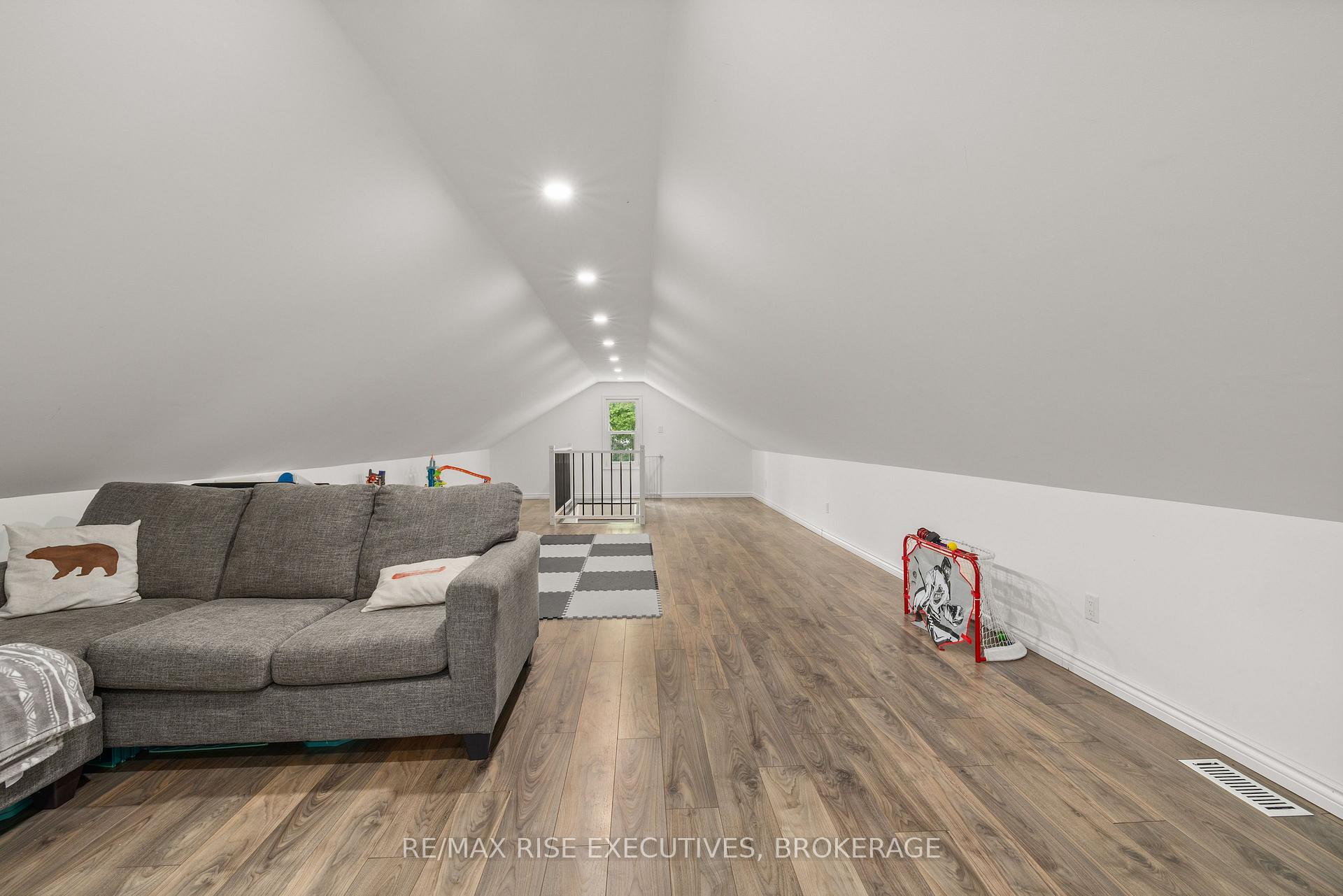 Photo 27 of 3986 Boyce Road, Frontenac, Frontenac South — HOMEH