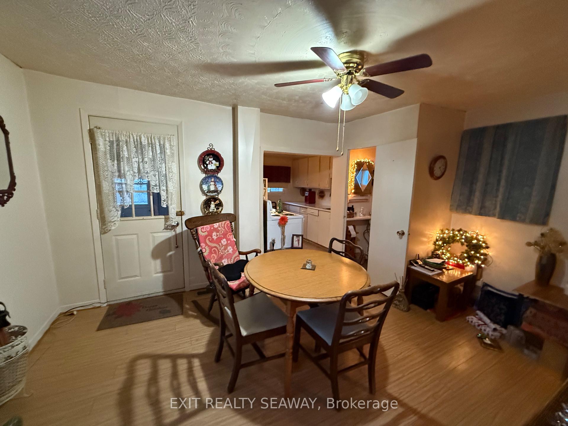 Photo 5 of 536 Bedford Street, Cornwall — HOMEH