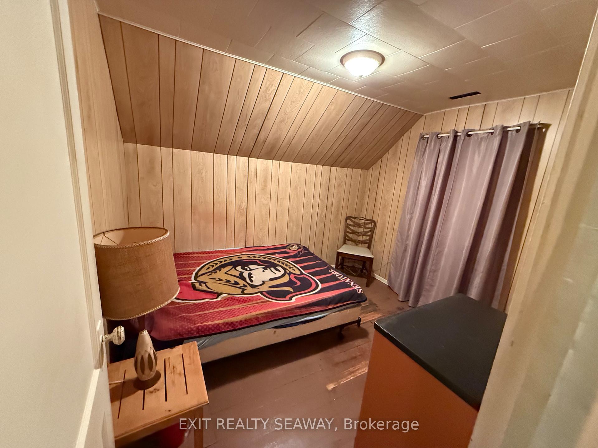 Photo 10 of 536 Bedford Street, Cornwall — HOMEH