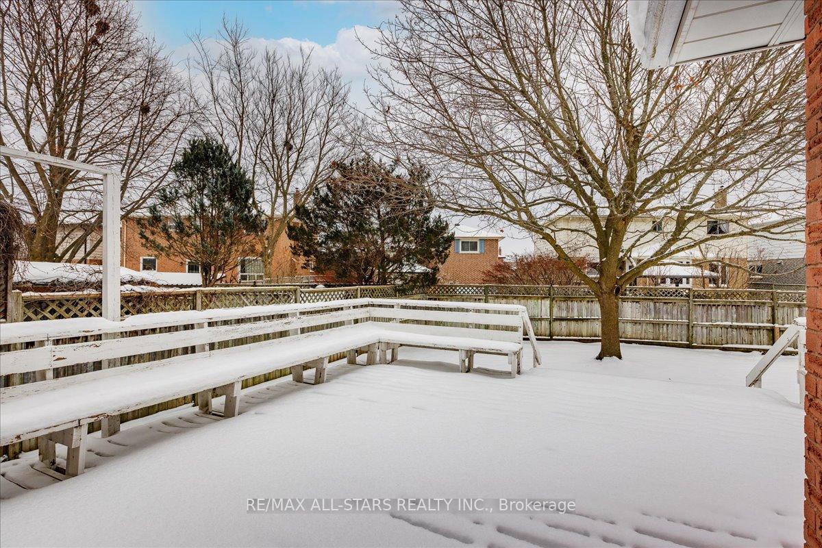 Photo 31 of 78 Castille Crescent, Georgina, Keswick South — HOMEH