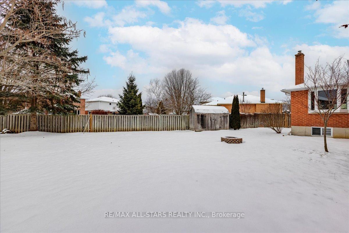 Photo 36 of 78 Castille Crescent, Georgina, Keswick South — HOMEH