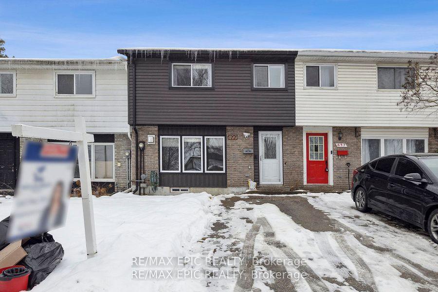 Photo 1 of 499 Parkview Crescent, Cambridge — HOMEH