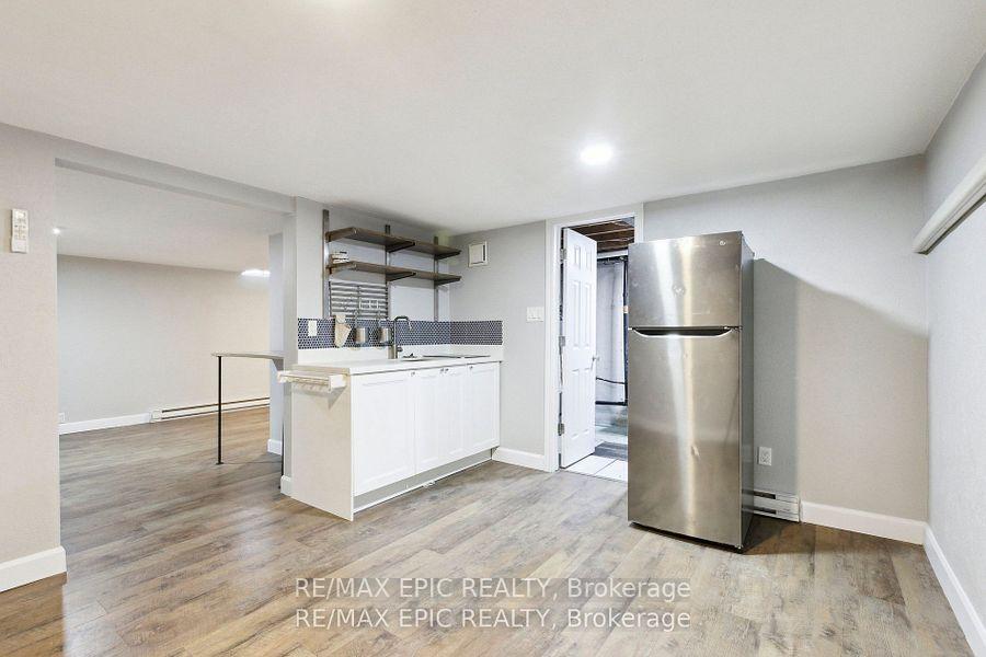 Photo 32 of 499 Parkview Crescent, Cambridge — HOMEH