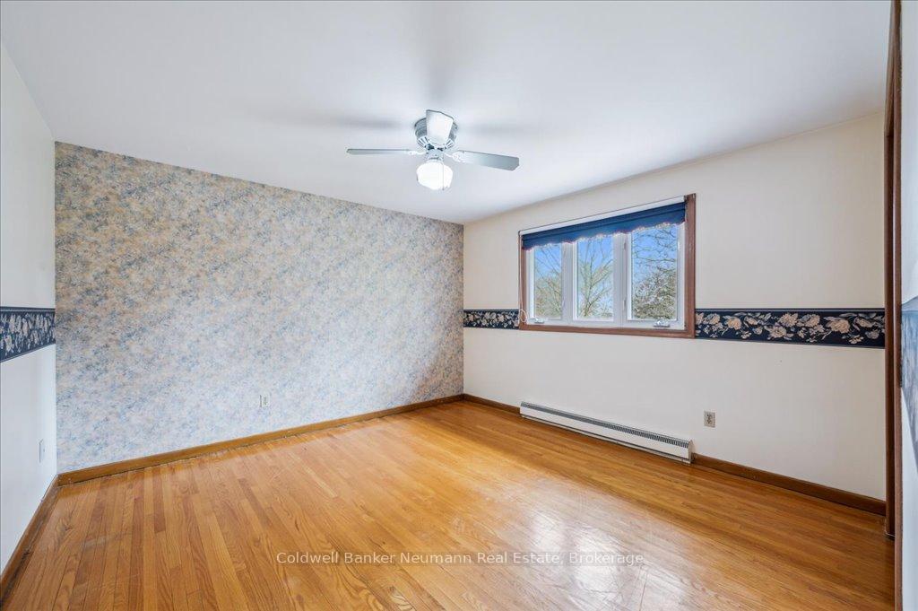 Photo 64 of 61 Applewood Crescent, Guelph, Junction/Onward Willow — HOMEH