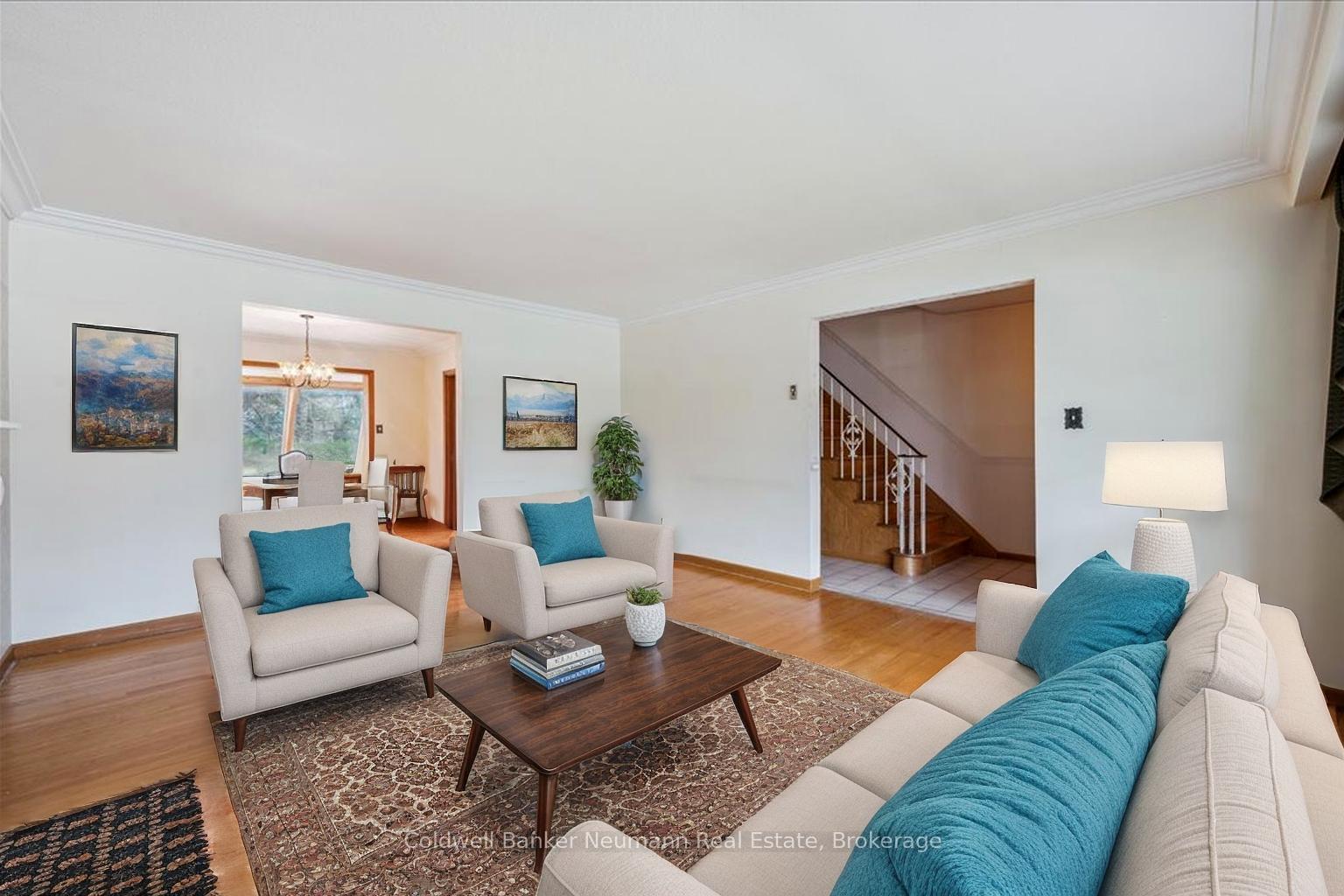 Photo 29 of 61 Applewood Crescent, Guelph, Junction/Onward Willow — HOMEH