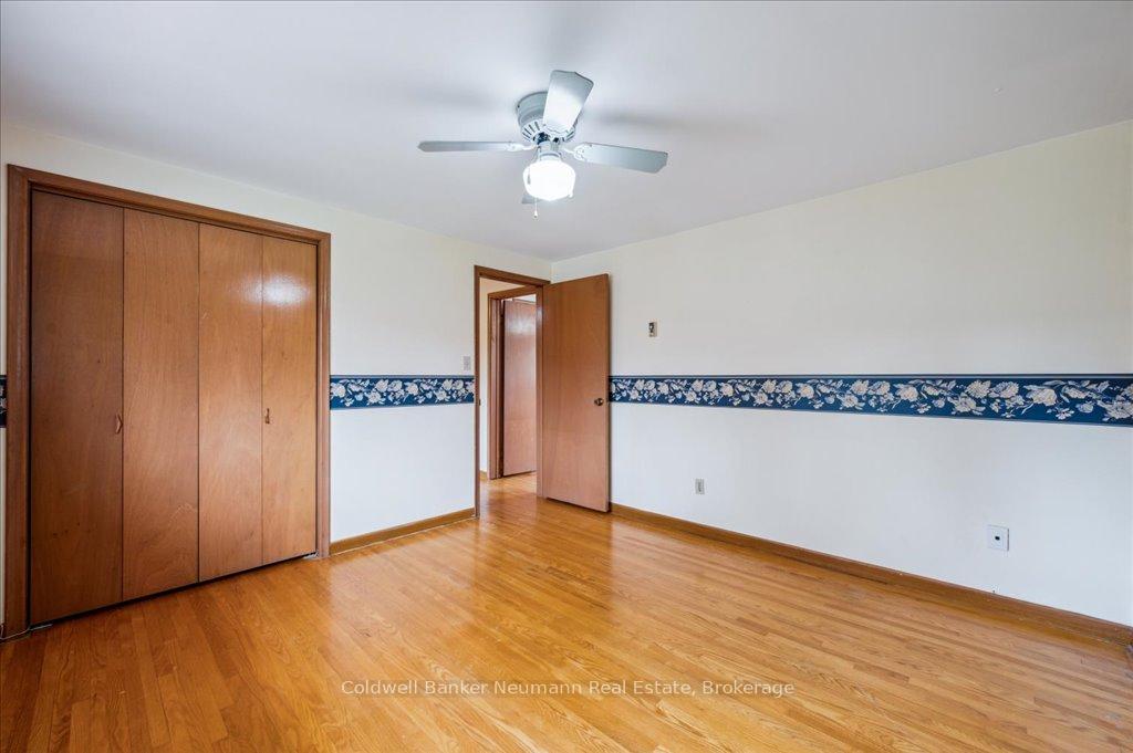 Photo 45 of 61 Applewood Crescent, Guelph, Junction/Onward Willow — HOMEH